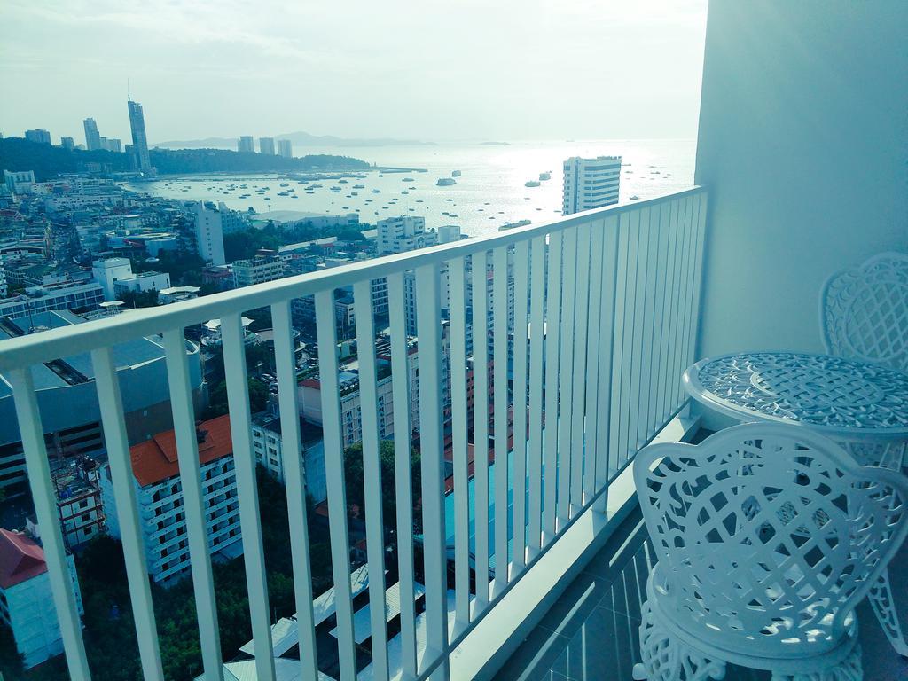The Base Pattaya 芭提雅基地公寓 Екстериор снимка